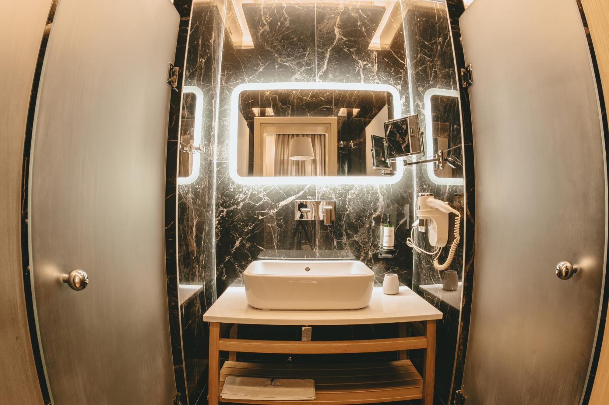 Giardino High Living Suites Dráma エクステリア 写真